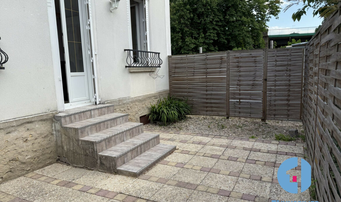 f3091385.jpg